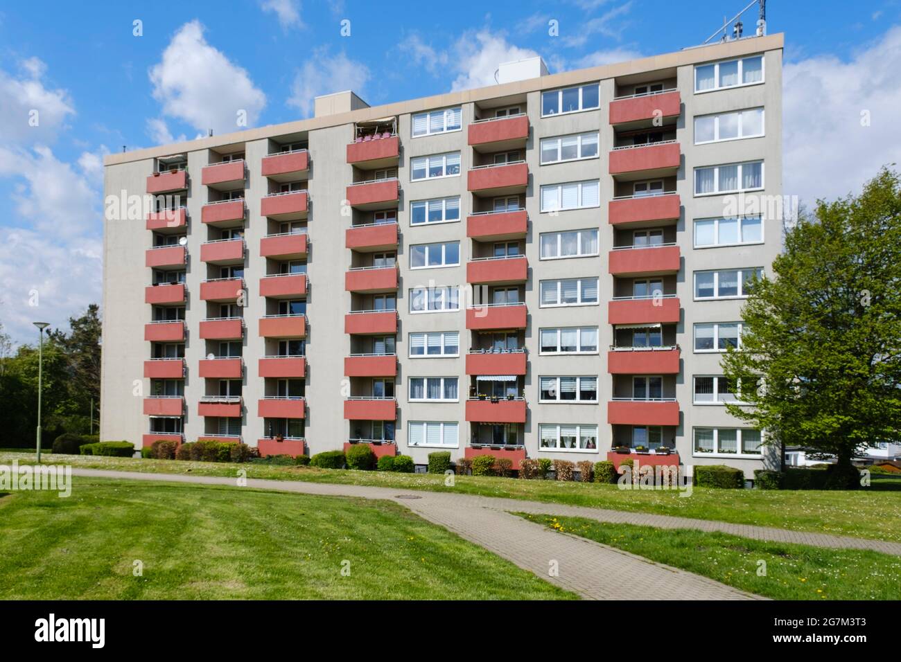 Mehrfamilienhaus, Hagen, Ruhrgebiet, Nordrhein-Westfalen, Deutschland, Europa Stockfoto