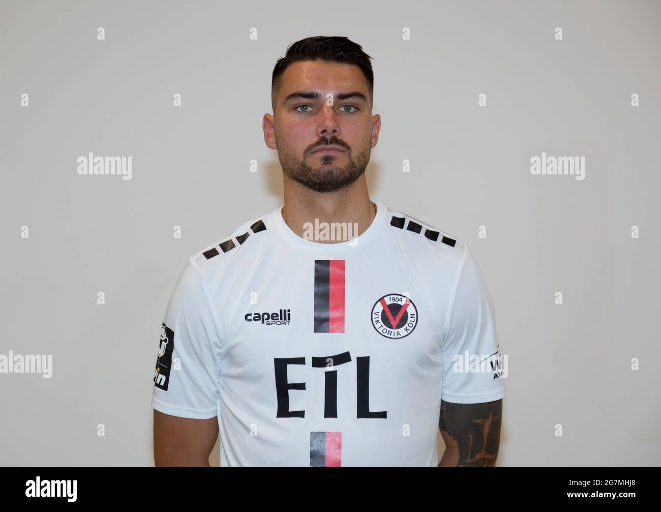 Fußball, 3. Liga, 2021/2022, FC Viktoria Köln, Sportpark Höhenberg, Teampräsentation zur neuen Spielzeit, Pressefotoshooting, Maximilian Rossmann Stockfoto