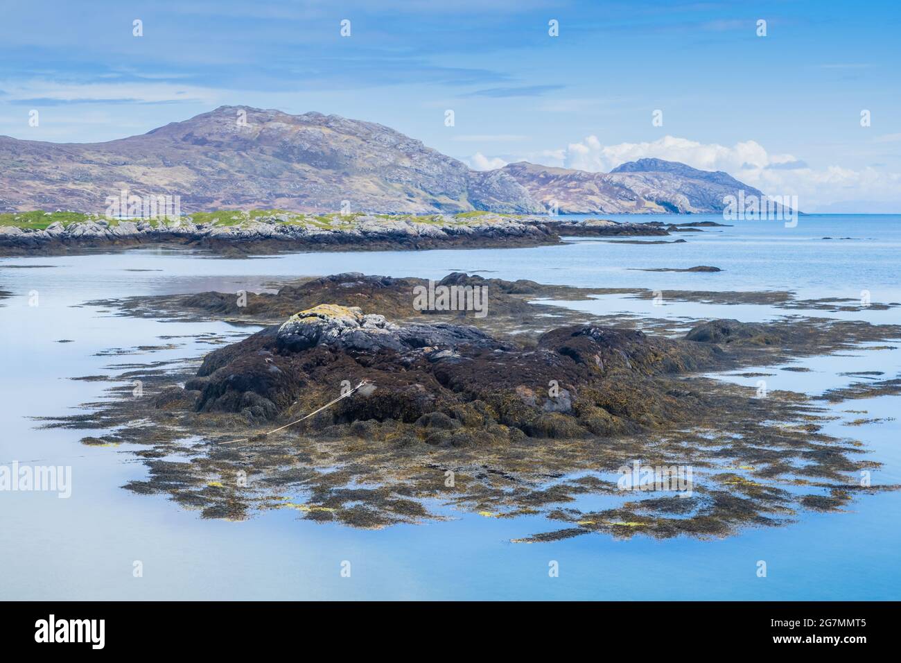 18.05.21 Eriskasy, Äußere Hebriden, Schottland, Großbritannien auf dem Hebriden Weg neben dem Strand und der Uferlinie zwischen Eriskay und West kilbride auf so Stockfoto