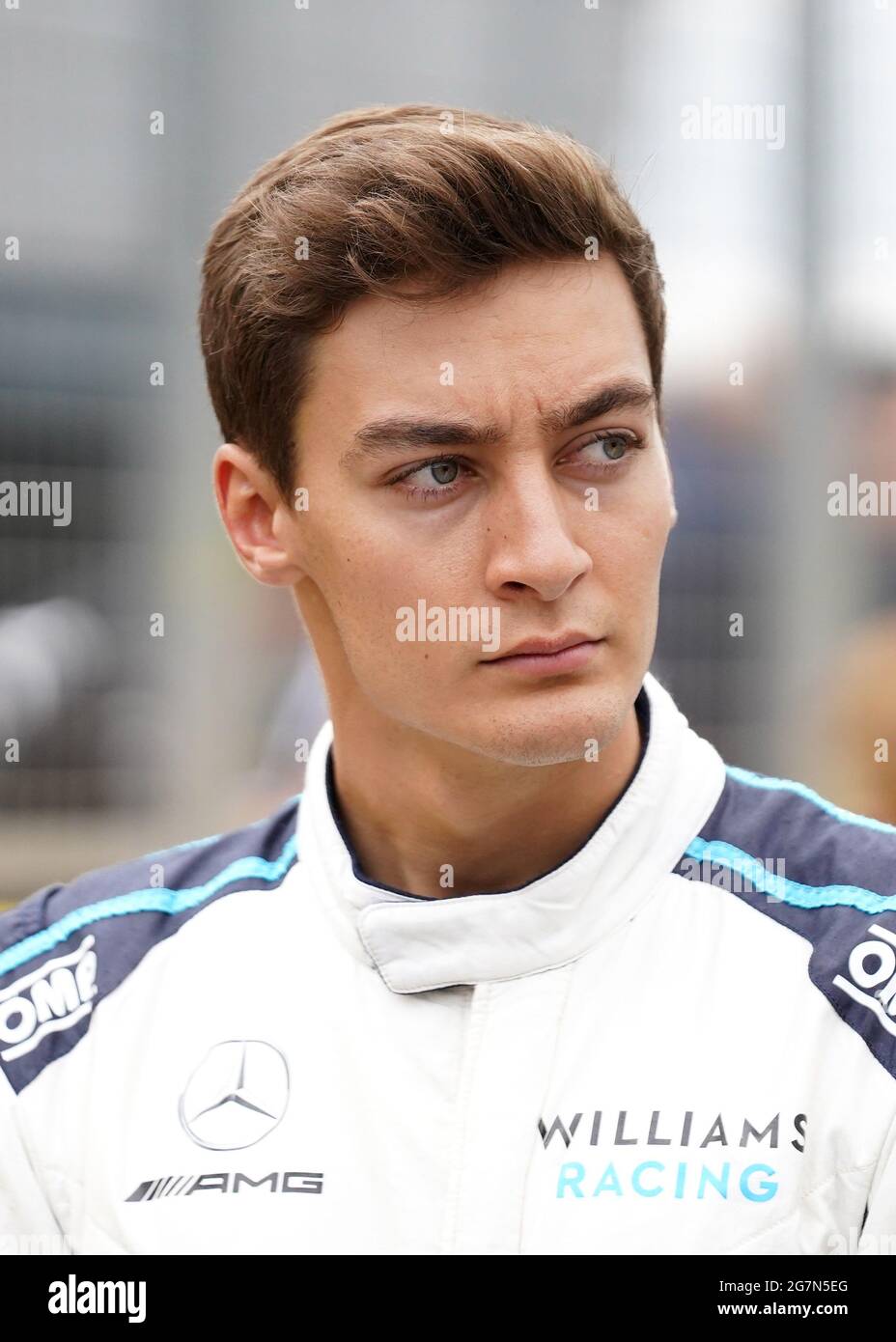 Williams-Fahrer George Russell vor dem Grand Prix von Großbritannien in Silverstone, Towcester. Bilddatum: Donnerstag, 15. Juli 2021. Stockfoto