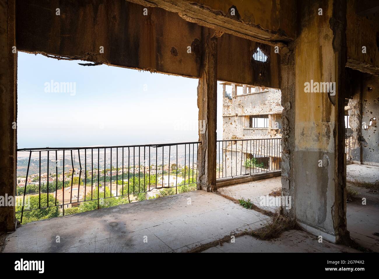 Verlassene Schule im Aley Distrikt Libanon Stockfoto