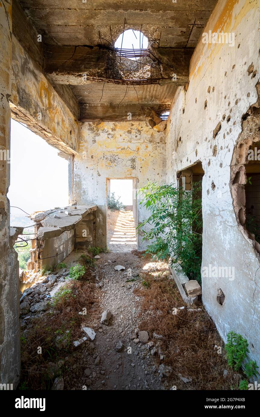 Verlassene Schule im Aley Distrikt Libanon Stockfoto