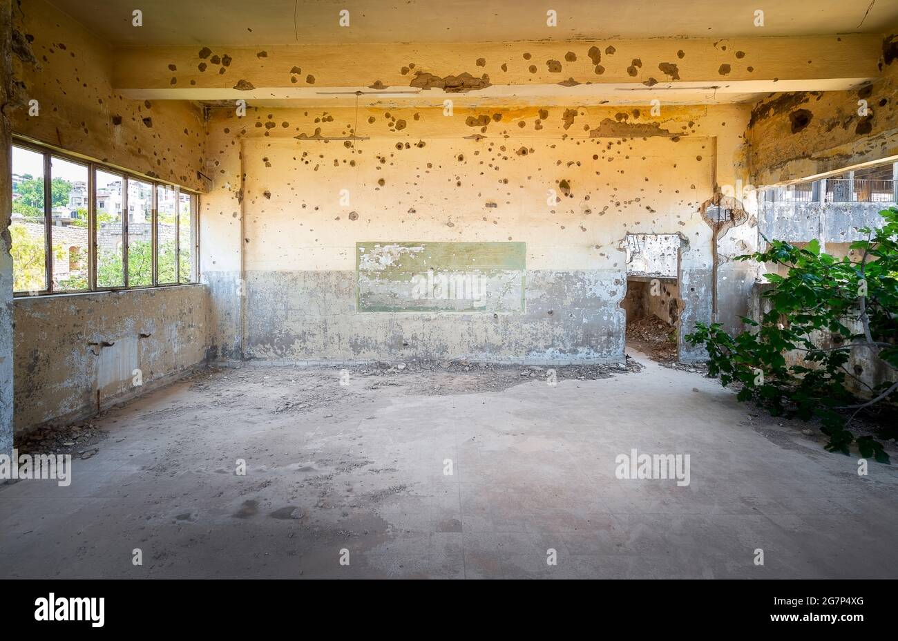 Verlassene Schule im Aley Distrikt Libanon Stockfoto