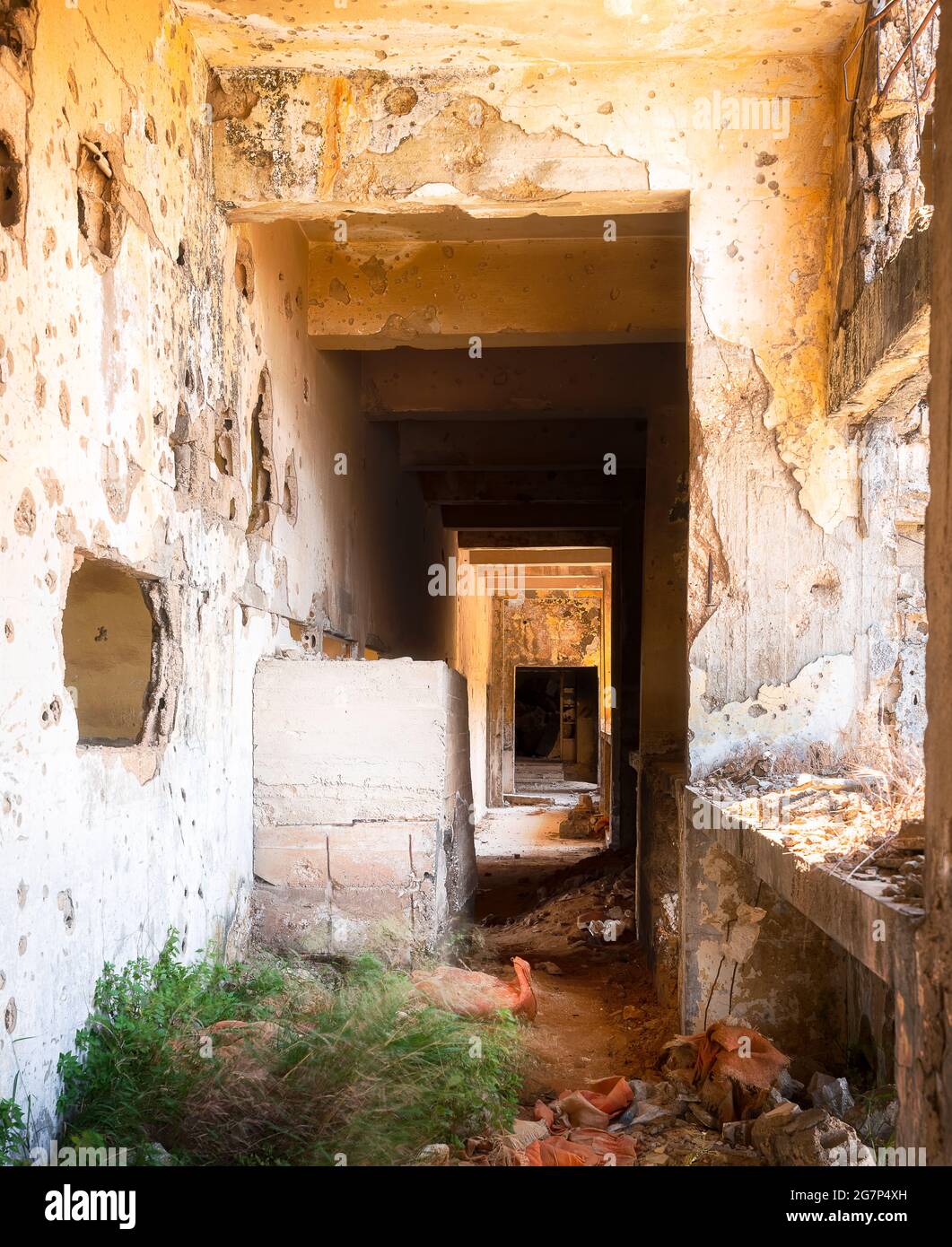 Verlassene Schule im Aley Distrikt Libanon Stockfoto
