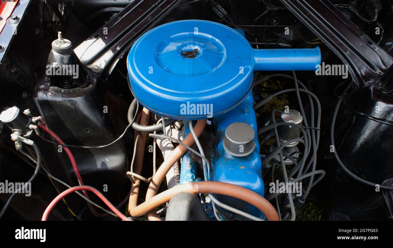 Ein Alter Inline-Sechszylinder-Motor Stockfoto