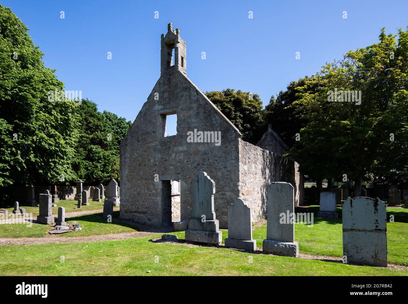Die Kapelle von St. Fergus kirk in Dyce, Aberdeen, Schottland, die Lage der Dyce Symbol Steine, Pictish geschnitzte Steine. Stockfoto