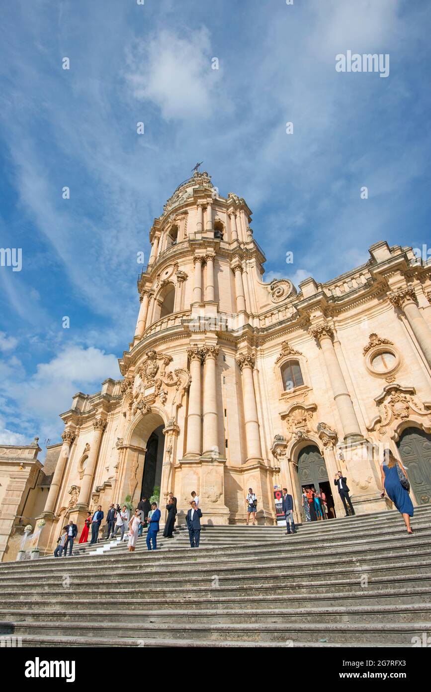 Blick auf die Kirche San Giorgio, Modica, Sizilien Stockfoto