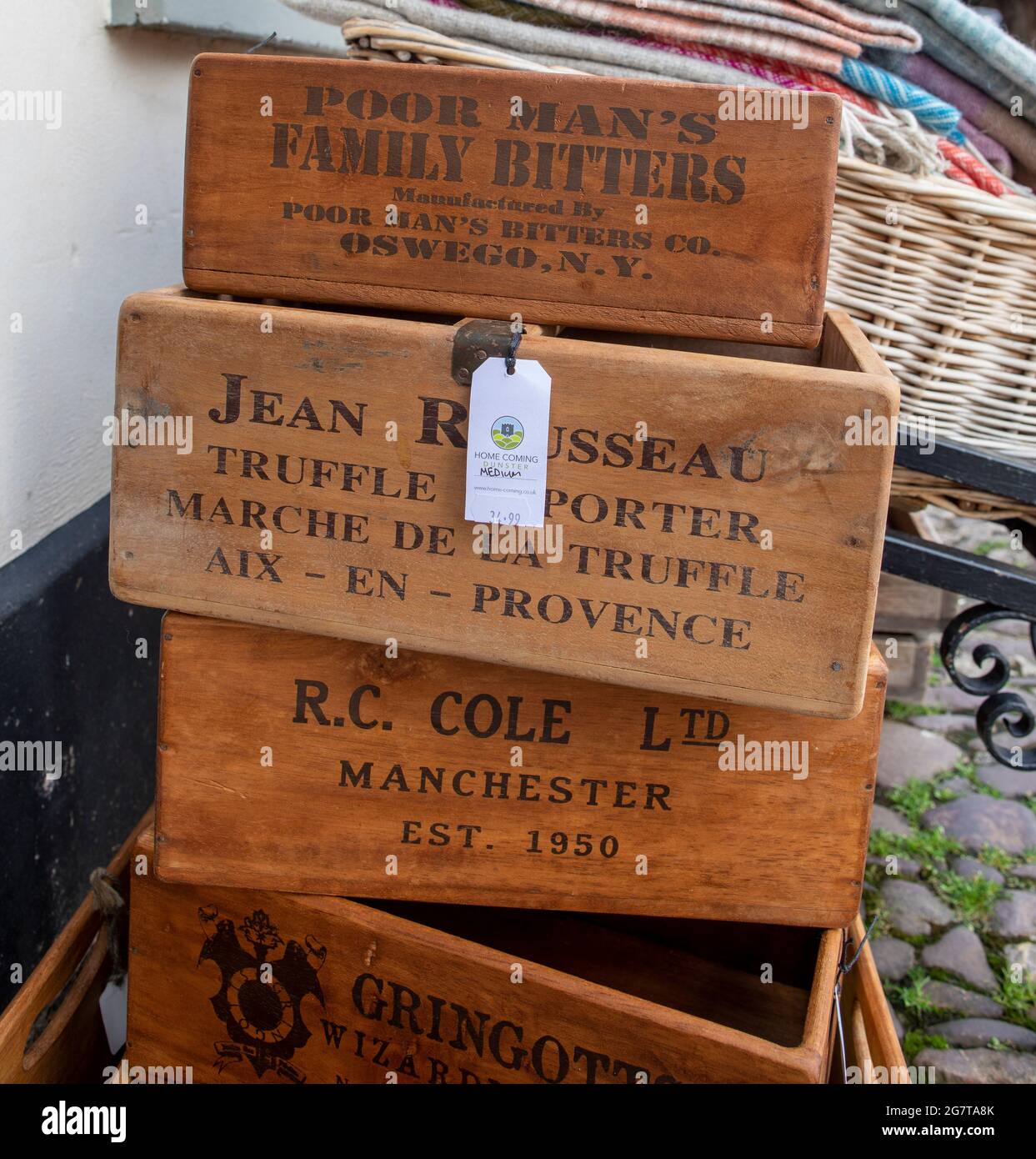 Alte Boxen in Dunster Medieval Village Somerset UK Stockfoto