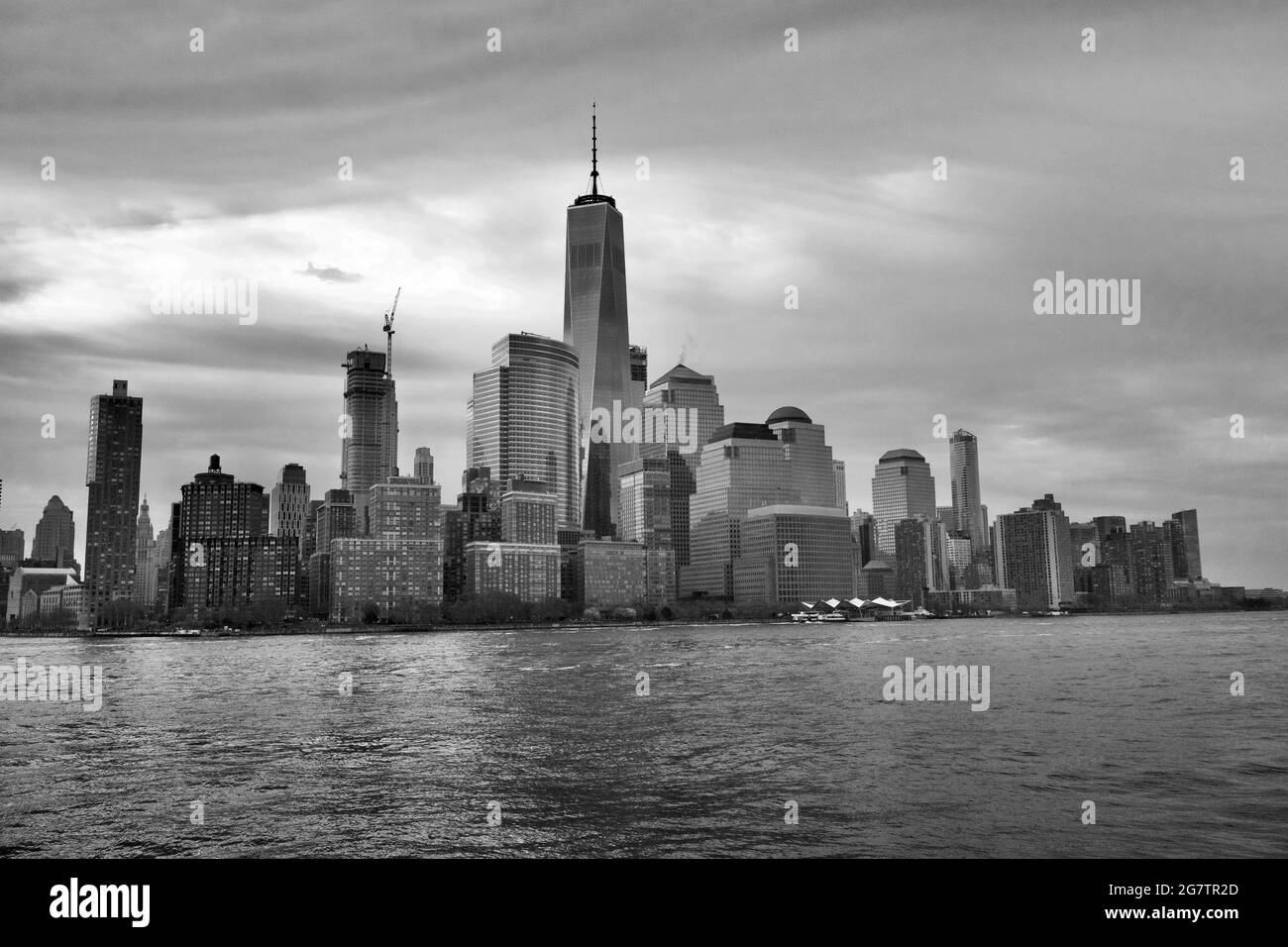 Das World Trade Center in Manhattan, NYC von der New York Waterway Fähre auf dem Hudson River. Stockfoto