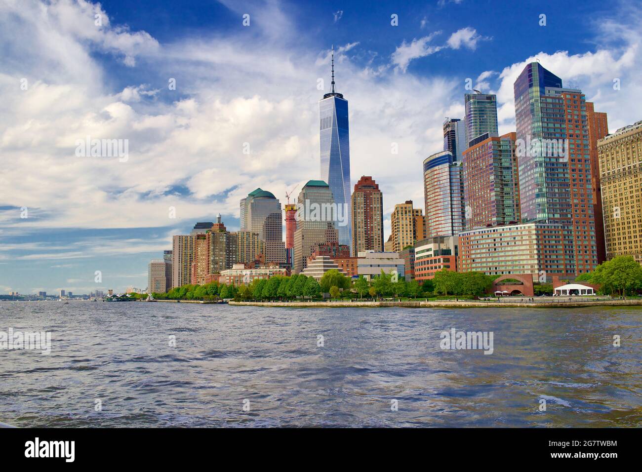 Das World Trade Center in Manhattan, NYC von der New York Waterway Fähre auf dem Hudson River. Stockfoto