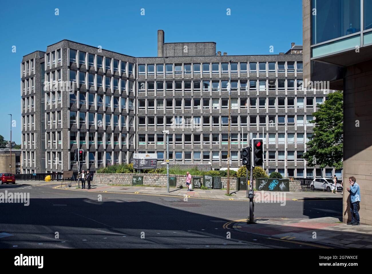 Argyle House, brutalistische Architektur der 1960er Jahre in der Altstadt von Edinburgh. Stockfoto
