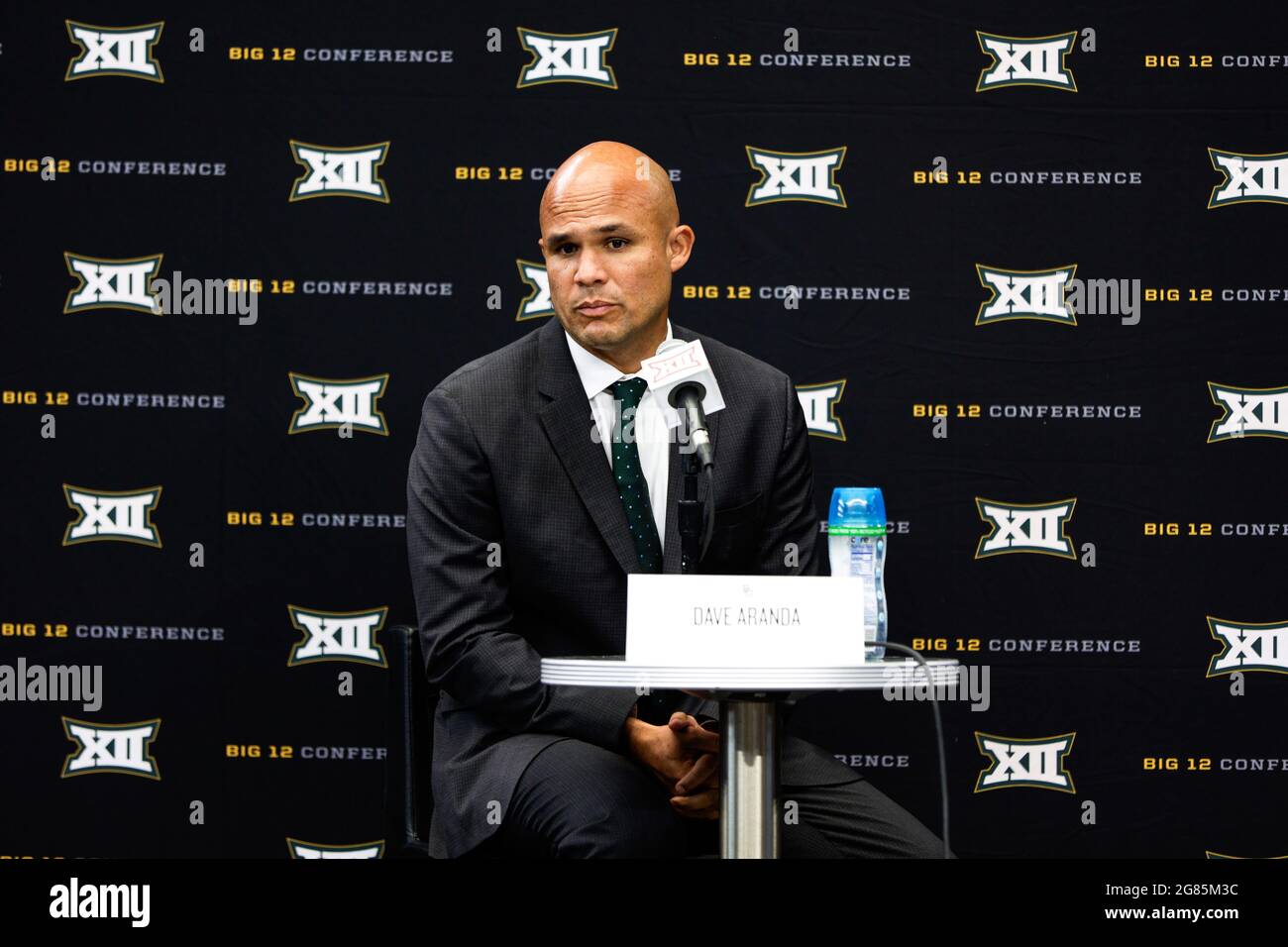 Baylor Bears Cheftrainer Dave Aranda spricht während des Big 12 Conference Media Day, Donnerstag, 15. Juli 2021, in Arlington, TX. (Mario Terrana/Bild von Spor Stockfoto