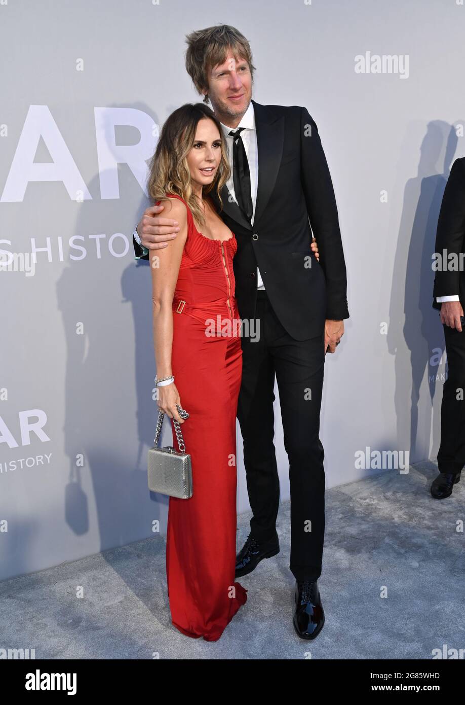 Antibes, Frankreich. Juli 2021. ANTIBES, FRANKREICH. 16. Juli 2021: Keltie Knight & Chris Knight bei der amfAR Cannes Gala 2021, im Rahmen des 74. Festival de Cannes, in der Villa Eilenroc, Antibes. Bildquelle: Paul Smith/Alamy Live News Stockfoto