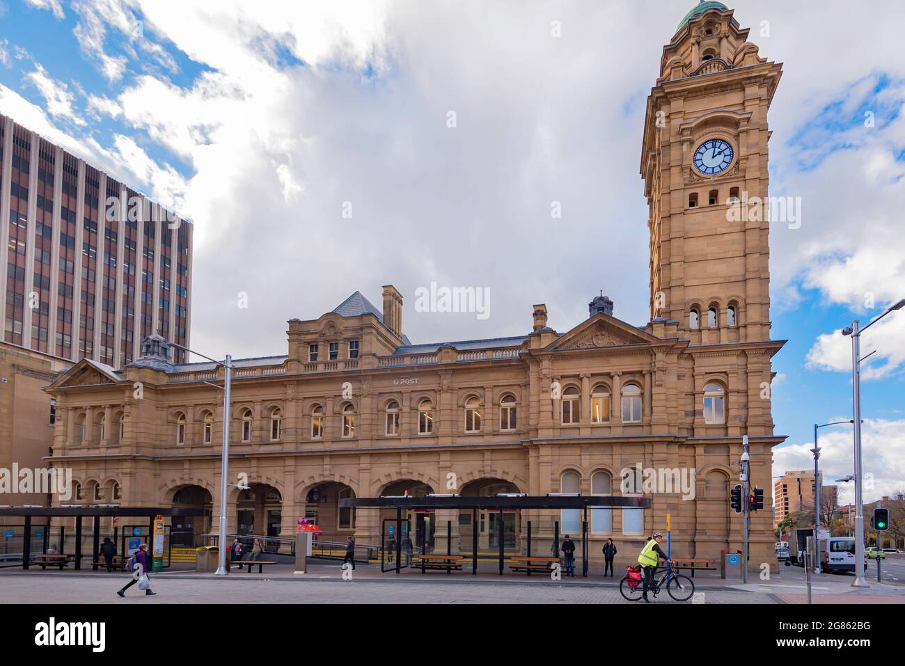 Das 1905 erbaute, im edwardianischen Barockstil erbaute Hobart General Post Office oder GPO an der Ecke der Macquarie und Elizabeth Street in Hobart, Tasmanien Stockfoto