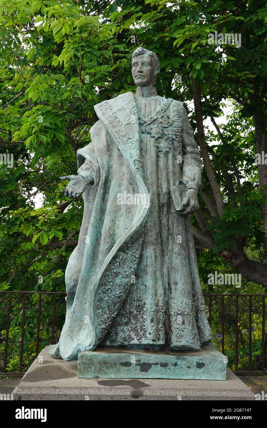 Carlos de habsburg Fotos und Bildmaterial in hoher Auflösung Alamy