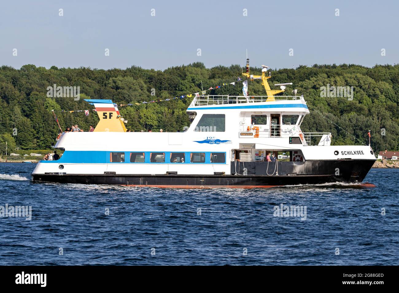 SFK-Passagierschiff SCHILKSEE in der Kieler Förde Stockfoto