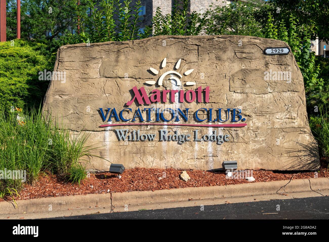 Bentonville, AR - 13. Juni 2021: Marriott Vacation Club Willow Ridge Lodge Stockfoto