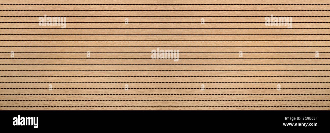 Neue Trennwand aus Holz im Rollo-Design im Innenraum Stockfoto