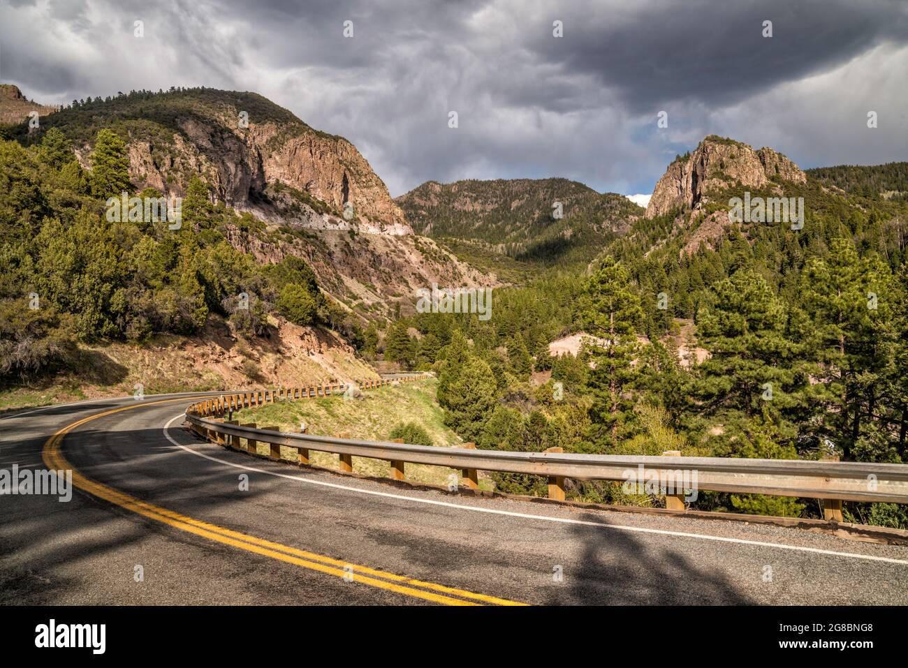 Buck Ridge, in der Nähe des Mahogany Cove Campground, Blick vom UT-153 Highway, Tushar Mountains, Fishlake National Forest, Utah, USA Stockfoto