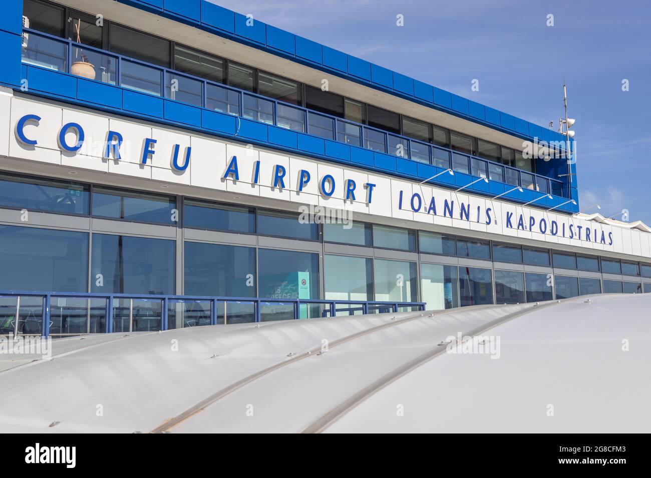 Internationaler Flughafen Korfu Ioannis Kapodistrias auf einer griechischen  Insel Korfu, auch Kerkyra genannt, in Korfu Stadt Stockfotografie - Alamy