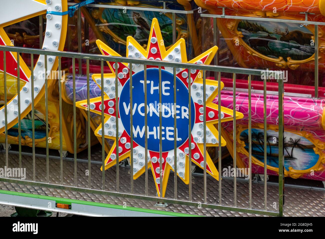 Wunder Radteile auf Reise Kirmes LKW Stockfoto