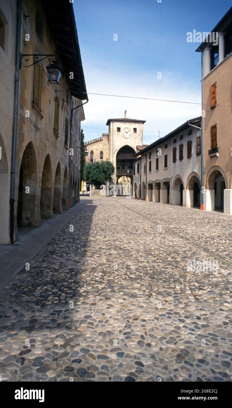 Spilimbergo, città friulana, le vie del Centro storico Stockfoto