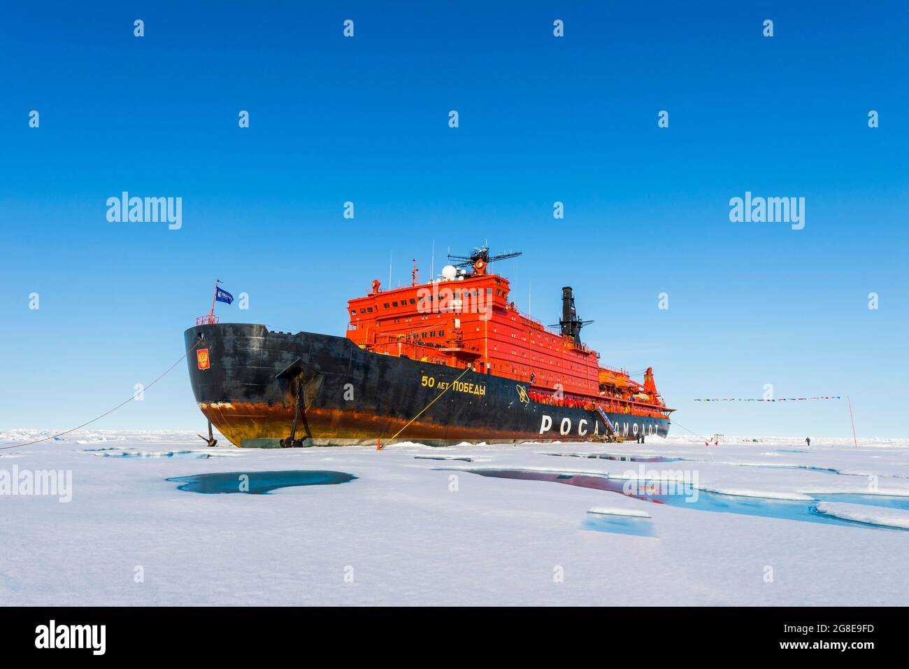 Eisbrecher "50 Jahre Sieg" am Nordpol, Arktis Stockfoto