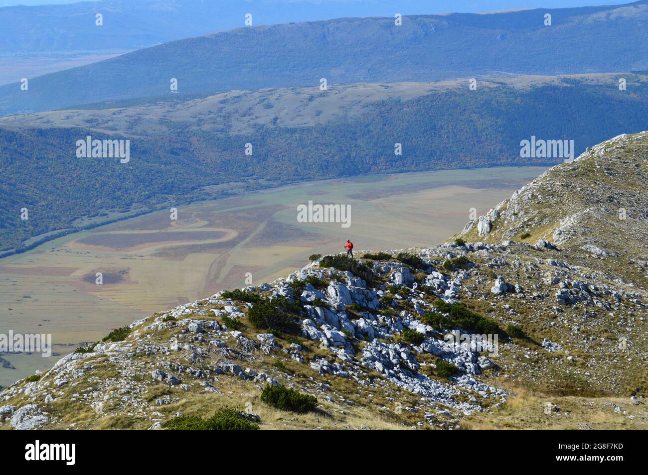 Wandertag auf dem Cincar Mountain Stockfoto