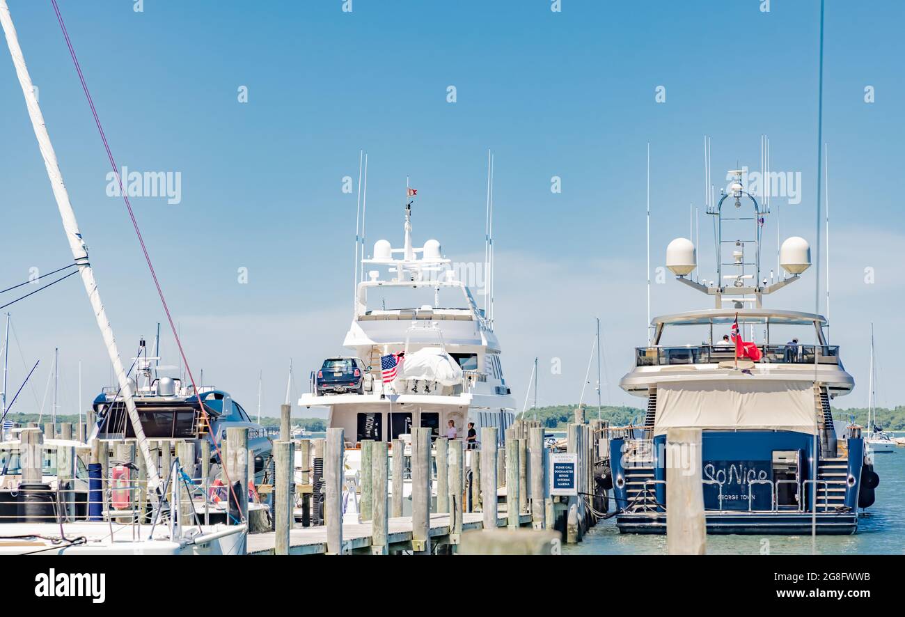 Yachten im Yachthafen des Sag Harbour Marine Park Stockfoto