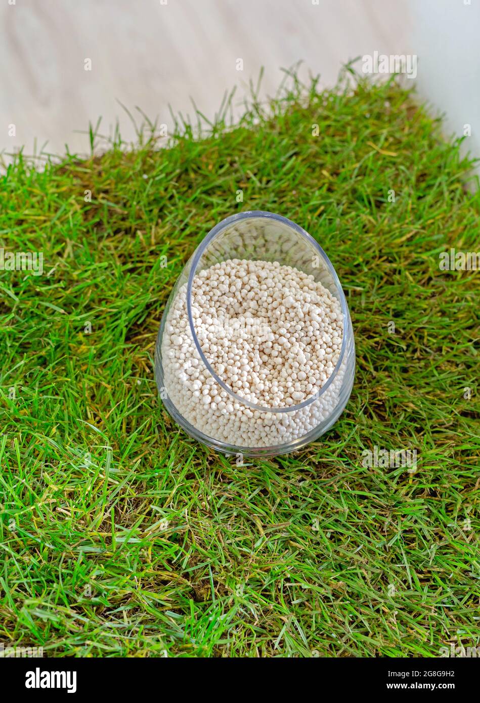 Ammoniumnitrat Dnger im Glas bei Gras fr die Landwirtschaft  Stockfotografie - Alamy