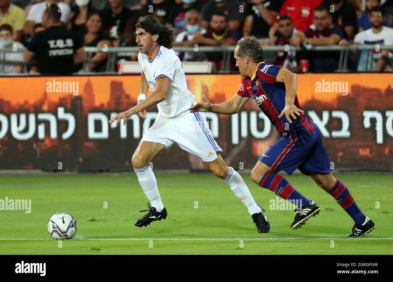 Fußball - FC Barcelona Legends gegen Real Madrid Legends - Bloomfield Stadium, Tel Aviv, Israel - 20. Juli 2021 Jose Emilio Amavisca von Real Madrid Legends in Aktion REUTERS/Ronen Zvulun Stockfoto