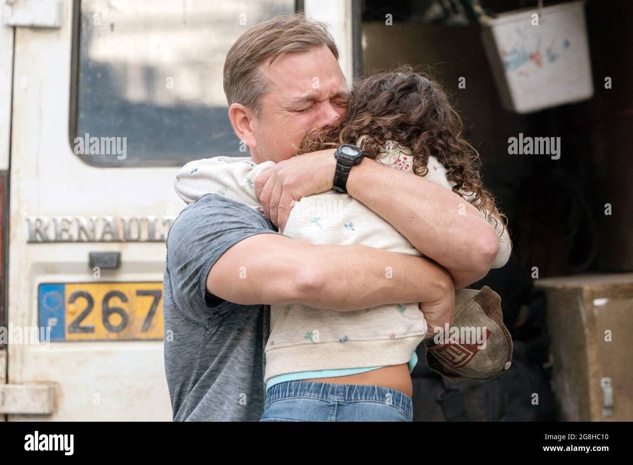 STILLWATER, von links: Matt Damon, Lilou Siauvaud, 2021. ph: Jessica Forde /© Focus Features /Courtesy Everett Collection Stockfoto