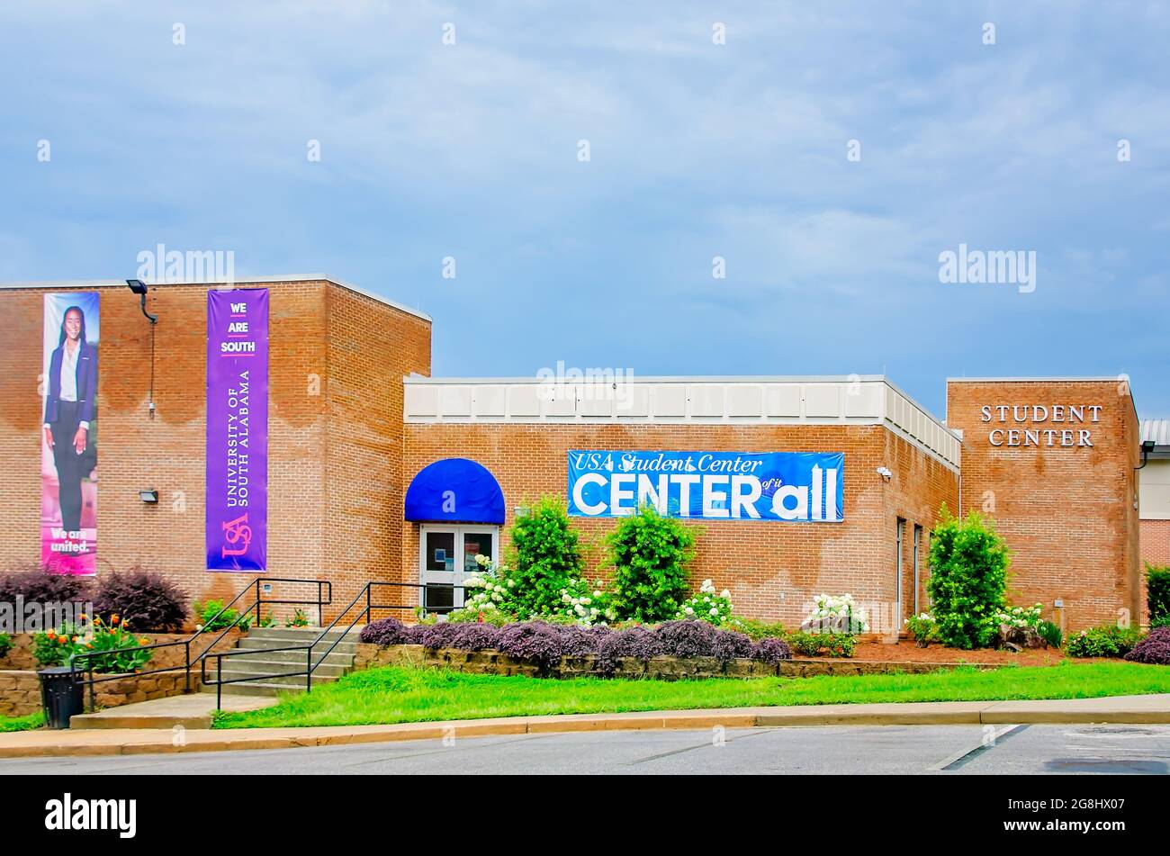 Das Studentenzentrum der University of South Alabama, 18. Juli 2021, in Mobile, Alabama. Die öffentliche Forschungsuniversität wurde 1963 gegründet. Stockfoto