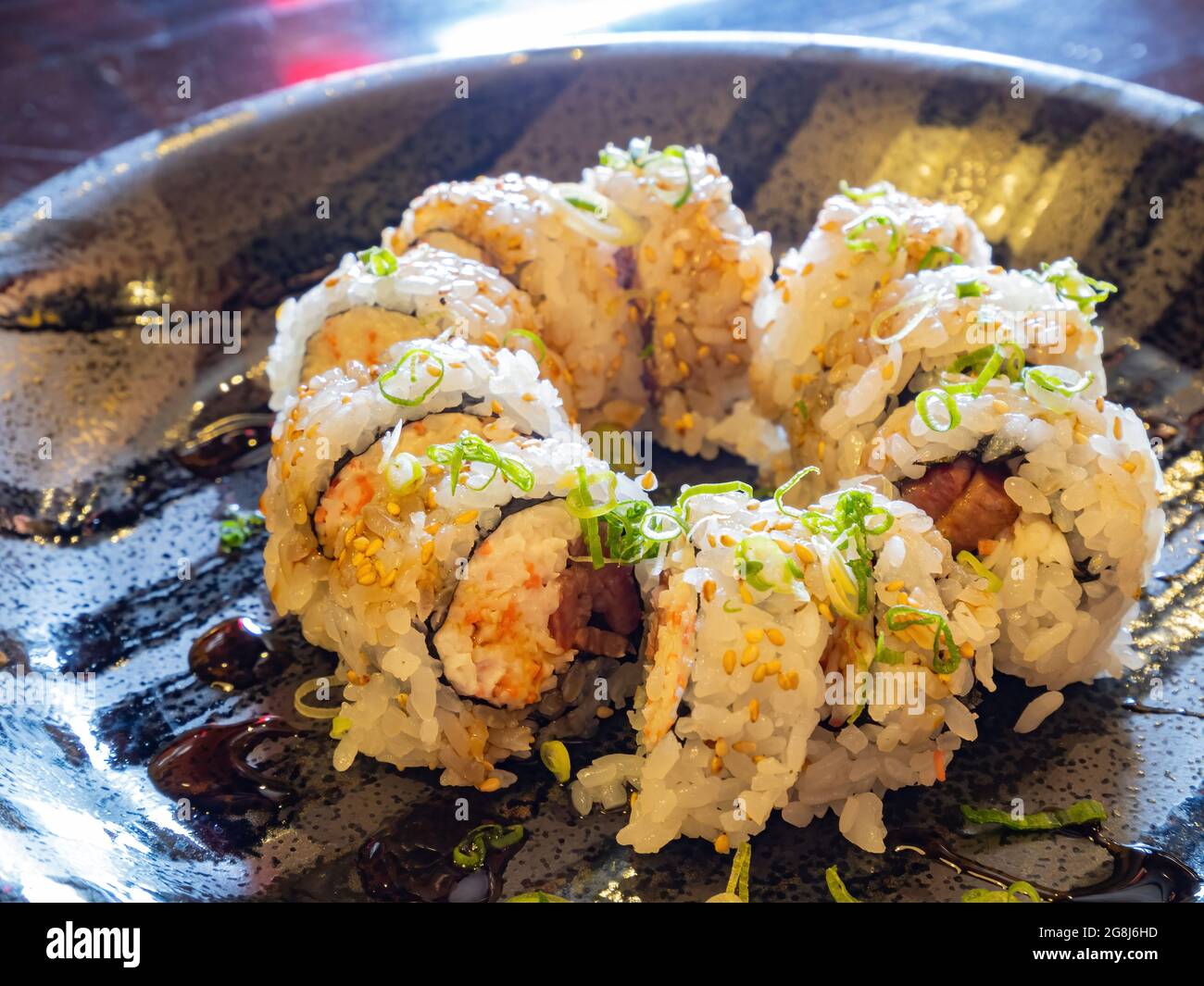 Nahaufnahme der Wagyu-Rindsushushrolle in Las Vegas, Nevada Stockfoto