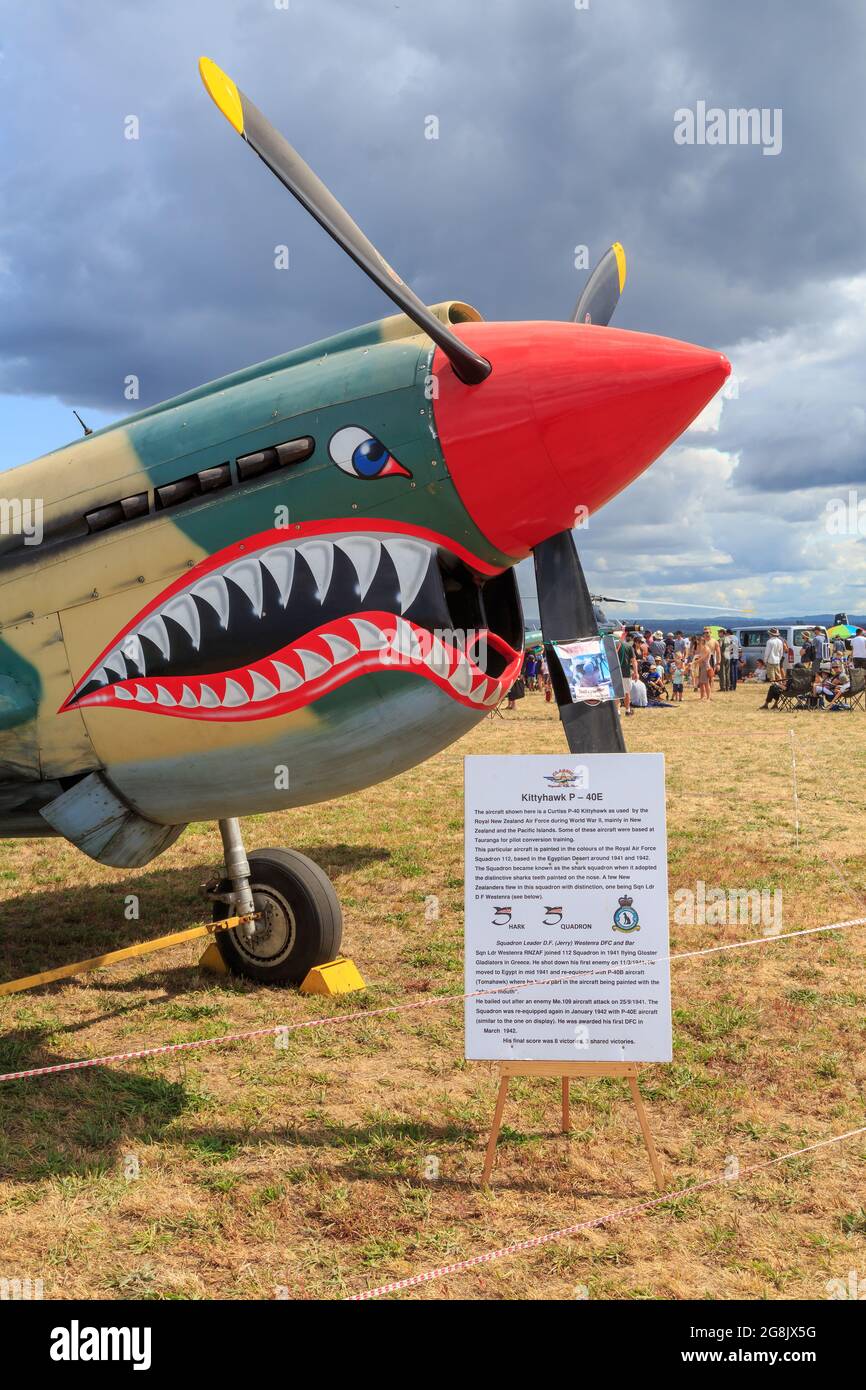Curtiss p 40e kittyhawk -Fotos und -Bildmaterial in hoher Auflösung – Alamy