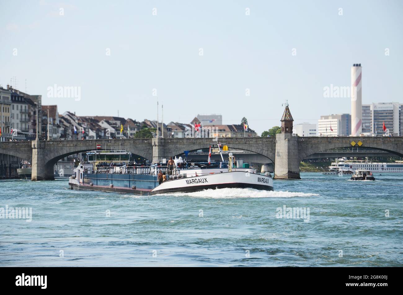 Margaux Boot auf dem Rhein in Basel, Schweiz Stockfoto