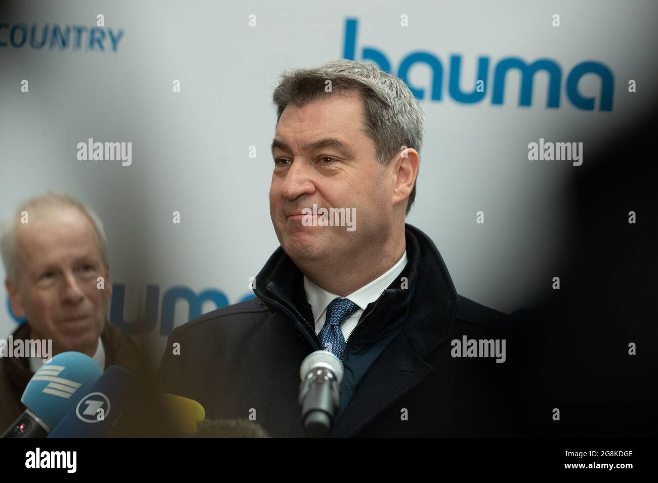 Markus Soeder. Der deutsche Wirtschafts- und Energieminister Peter Altmaier ( CDU ) und der bayerische Ministerpräsident Markus Soeder ( CSU ) machten eine Tour durch die weltgrößte Messe Bauma. Die bauma startet am 8.4.2019 und endet am 14.4.2019 in München. (Foto von Alexander Pohl/Sipa USA) Stockfoto