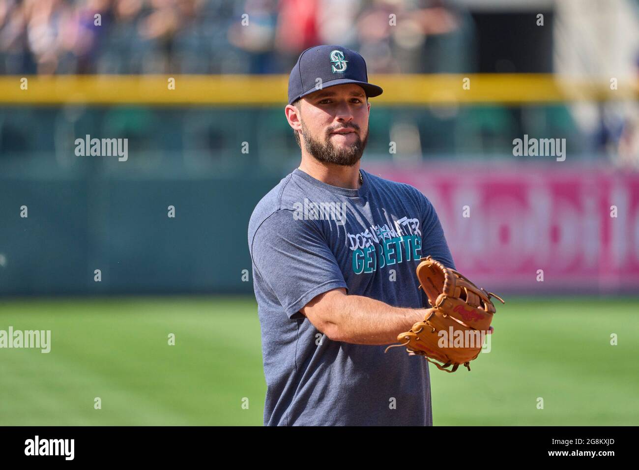 Denver, USA, 21. Juli 2021. Juli 1202021: Seattle Catcher Luis Torrens (22) während des Vorspiels mit den Seattle Mariners und den Colorado Rockies im Coors Field in Denver Co. David Seelig/Cal Sport Medi Credit: CAL Sport Media/Alamy Live News Stockfoto