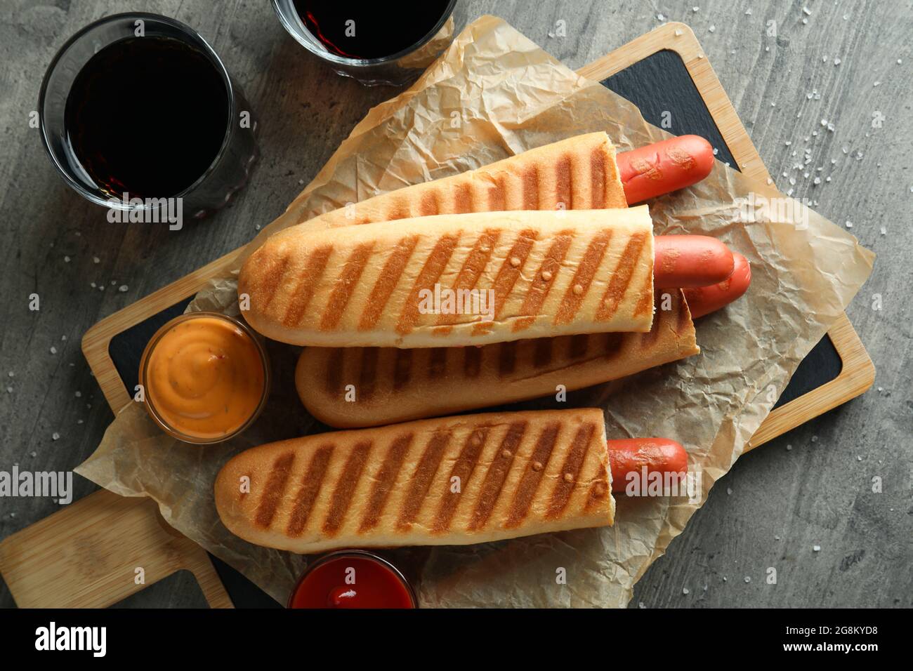 Konzept von schmackhaftem Essen mit französischem Hot Dog Stockfoto