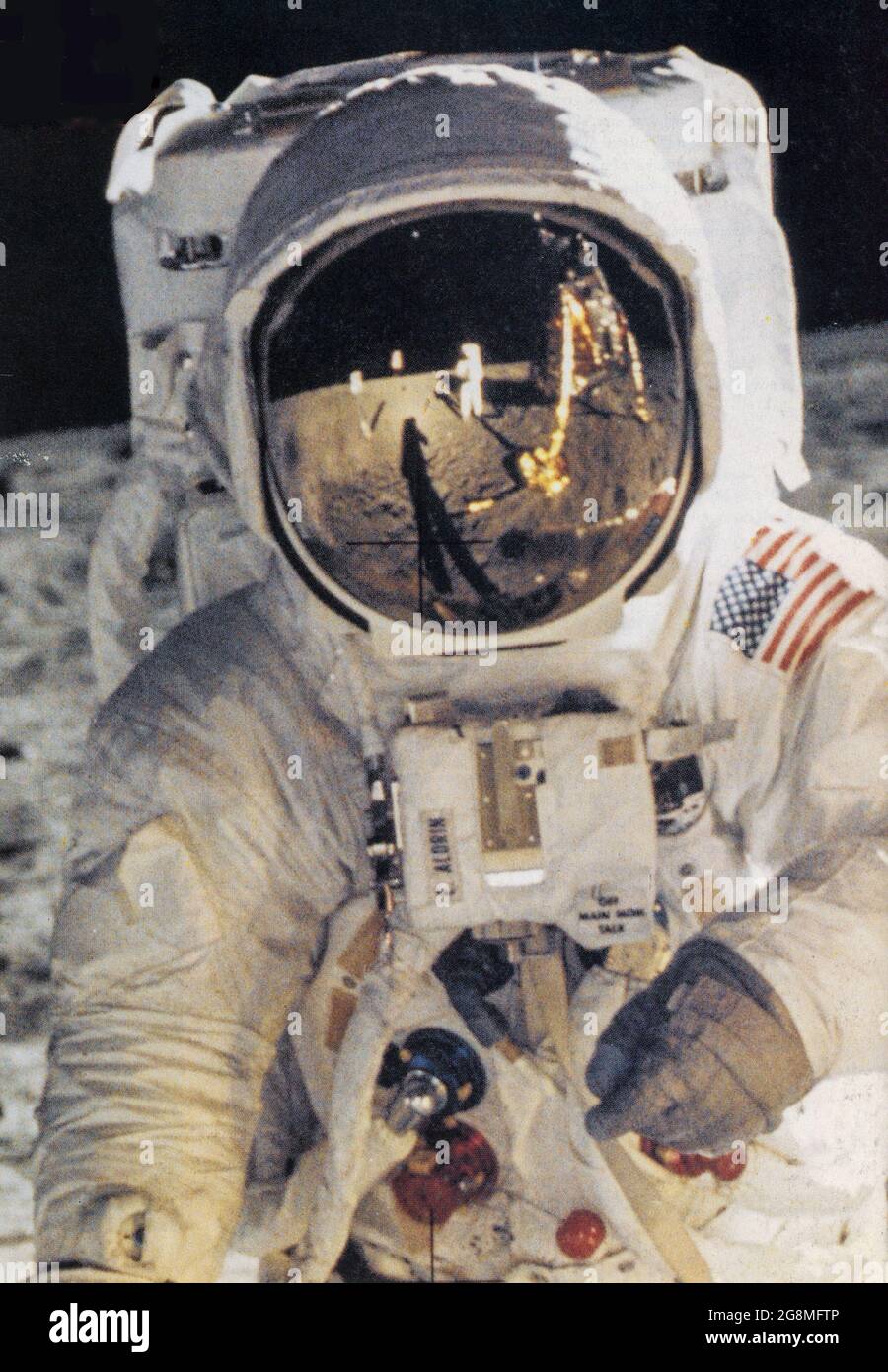 Astronaut Edwin E. Aldrin (auch bekannt als Buzz Aldrin), geht auf dem Mond, auf einer Fotografie, die Neil Armstrong am 21. Juli 1969 aufgenommen hat Stockfoto