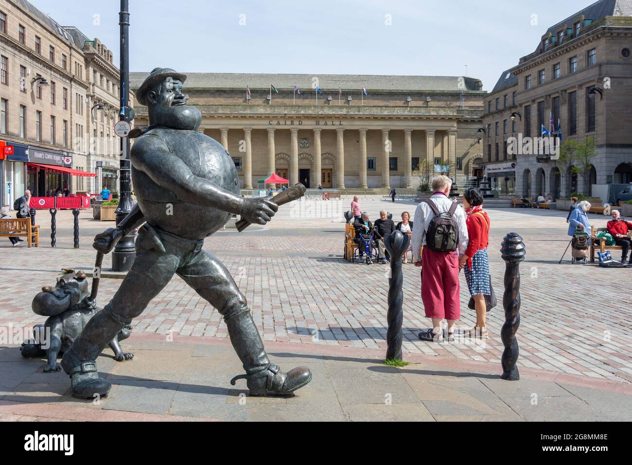 Desperate Dan Statue, City Square, High Street, Dundee City, Schottland, Vereinigtes Königreich Stockfoto