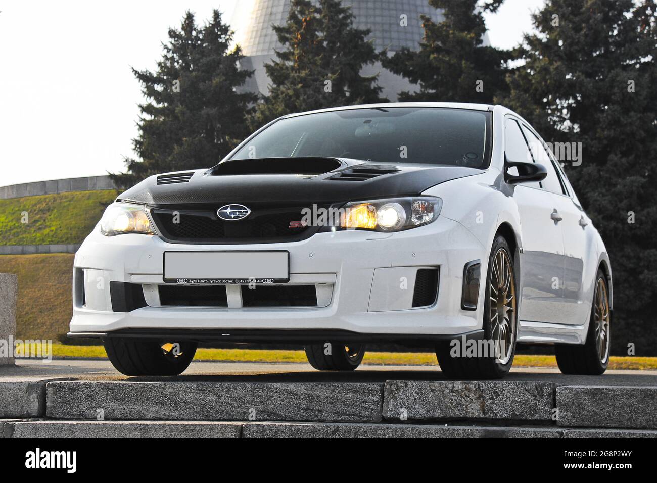Subaru Impreza Sti Schwarz Stockfotos Und Bilder Kaufen Alamy
