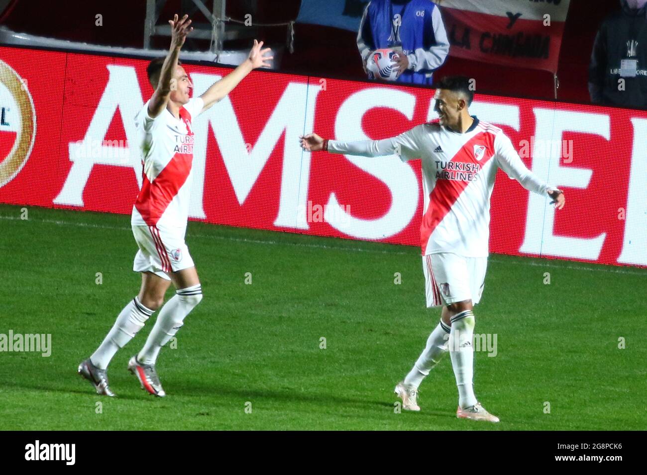 BUENOS AIRES; 21.07.2021: Argentinos Juniors und River Plate während der Runde des 16-Matches für CONMEBOL Libertadores im Stadion Diego Maradona Stockfoto