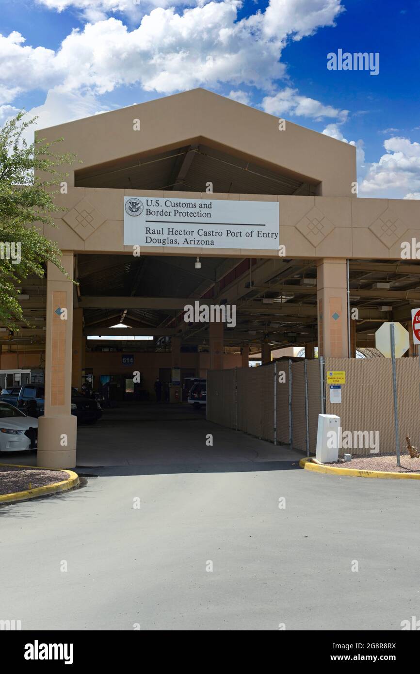 US-Grenzhafen und Zollhafen des Eingangsgebäudes in Douglas Arizona Stockfoto