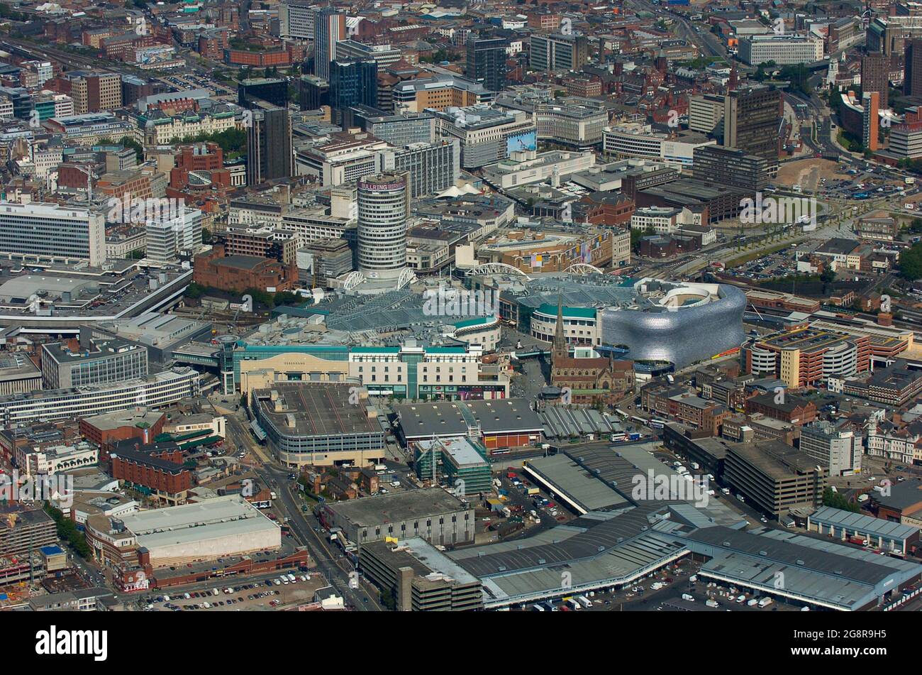 Luftaufnahme von Birmingham zeigt die Rotunde und das Einkaufszentrum Bull Ring Stockfoto