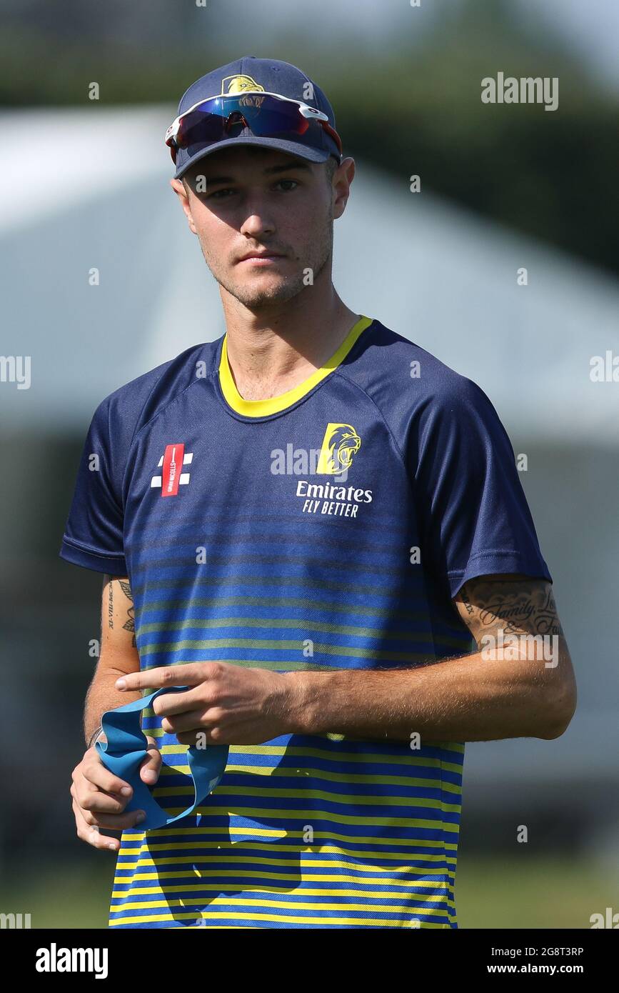 BECKENHAM, GROSSBRITANNIEN. 22. JULI Jack Campbell von Durham gesehen während des Royal London One Day Cup Spiels zwischen Kent und Durham auf dem County Ground, Beckenham am Donnerstag, dem 22. Juli 2021. (Kredit: Will Matthews | MI News ) Kredit: MI News & Sport /Alamy Live News Stockfoto