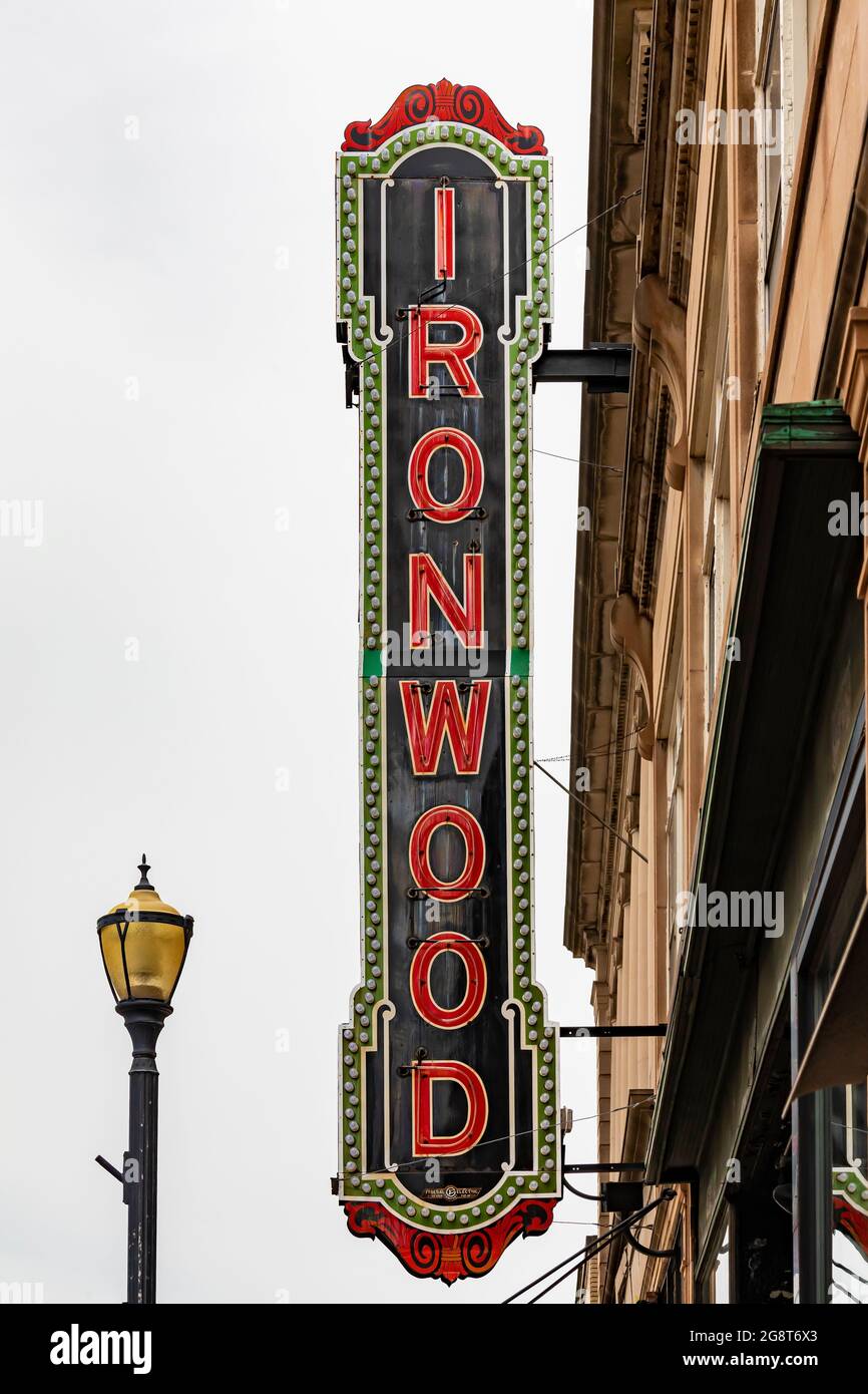 Historisches Ironwood Theater, wunderschön restauriert, in Ironwood, Upper Peninsula, Michigan, USA [Keine Eigentumsfreigabe; nur redaktionelle Lizenzierung] Stockfoto