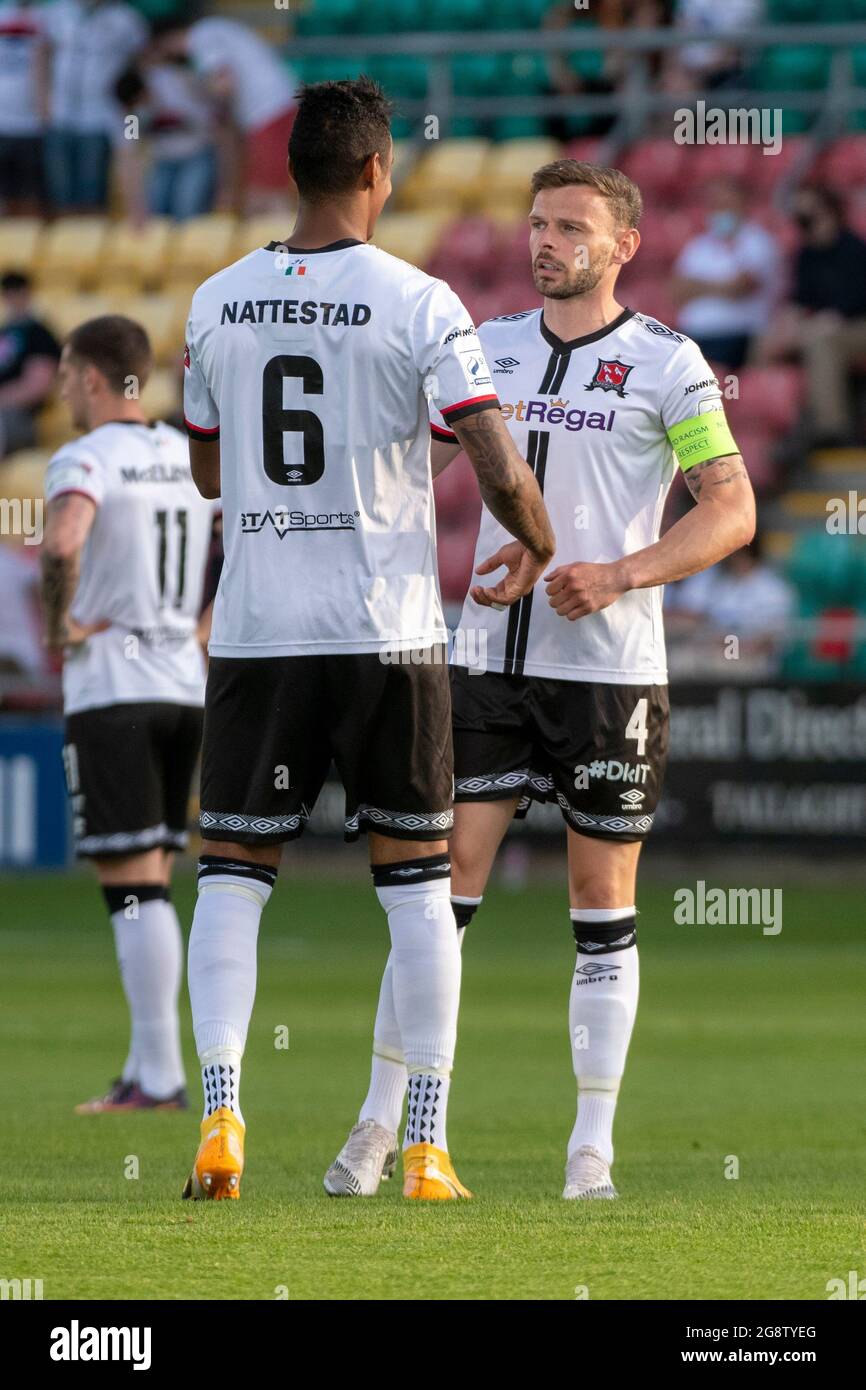 Dublin, Irland. Juli 2021. Sonni Nattestad von Dundalk und Andy Boyle von Dundalk während der zweiten Qualifikationsrunde der UEFA Europa Conference League, 1. Beinspiel zwischen dem FC Dundalk und dem FC Levadia Tallinn am 22. Juli 2021 im Tallaght Stadium in Dublin, Irland (Foto: Andrew SURMA/SIPA USA). Quelle: SIPA USA/Alamy Live News Stockfoto