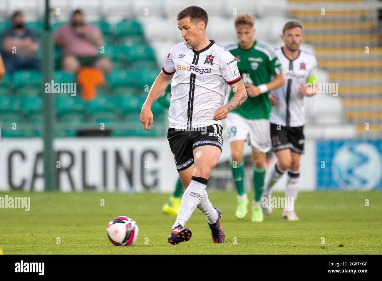 Dublin, Irland. Juli 2021. Patrick McEleney von Dundalk während der zweiten Qualifikationsrunde der UEFA Europa Conference League, 1. Beinspiel zwischen dem FC Dundalk und dem FC Levadia Tallinn am 22. Juli 2021 im Tallaght Stadium in Dublin, Irland (Foto: Andrew SURMA/SIPA USA). Quelle: SIPA USA/Alamy Live News Stockfoto