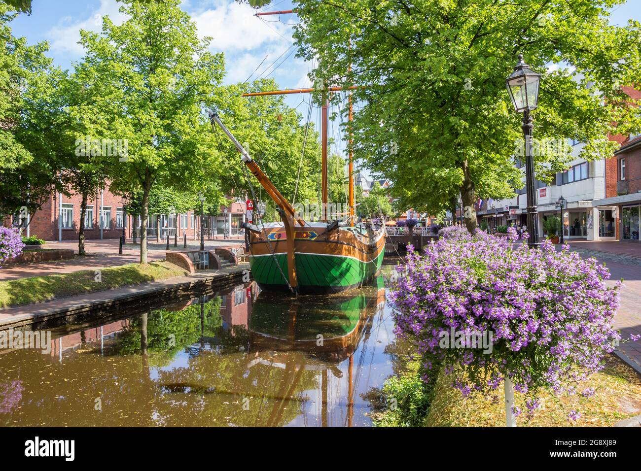 Papenburg straße -Fotos und -Bildmaterial in hoher Auflösung – Alamy